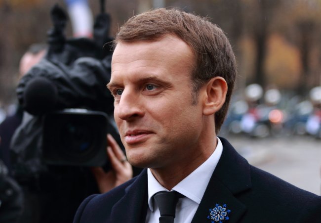 Riapre tutto. Macron: “No a nuove tasse per pagare il virus”