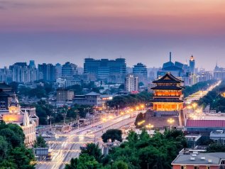 Pechino, schierati 100 mila operatori sanitari