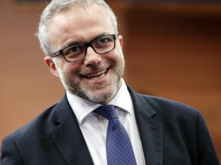 Agenzia Entrate: “In 5 anni si può dimezzare l’evasione fiscale”