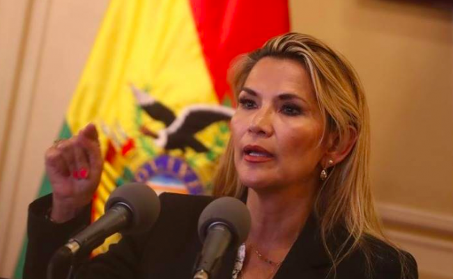 Dopo Bolsonaro, positiva anche la presidente della Bolivia