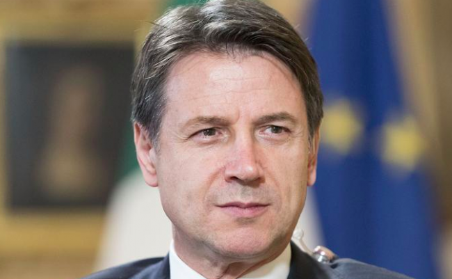 Conte: “Prorogare lo stato di emergenza è una scelta obbligata”