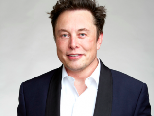 Musk: per il 15 settembre la batteria da 1 mln di miglia
