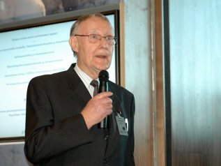 Ingvar Kamprad è morto: aveva fondato Ikea