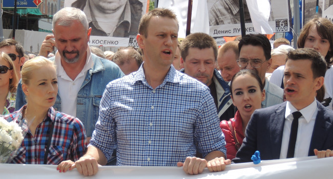 Navalny in terapia intensiva: “È stato avvelenato”
