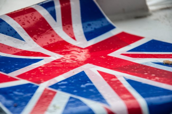 Caos Brexit, Johnson contro tutti: sfida l’Ue e la fronda Tory