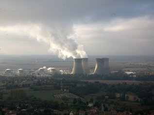 Edf non vuole spegnere i reattori nucleari