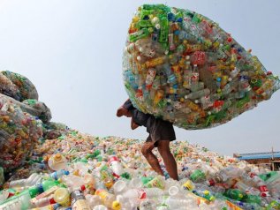 Plastica, Corte dei Conti dell’Ue: “Il target del riciclo è irraggiungibile