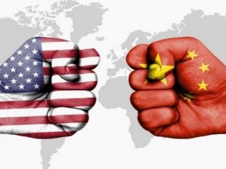 Maxi debito pubblico da 23.000 mld: gli Usa sono ricattabili dalla Cina?