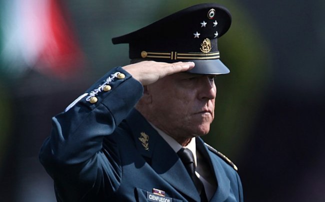 Arrestato a LA l’ex ministro della Difesa