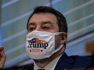 The Independent: “Salvini cheerleader di Trump”