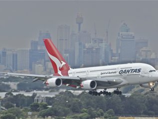 Qantas: “Vaccino obbligatorio per i voli internazionali”