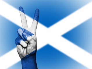 Scotxit, Edimburgo ci riprova: un altro referendum per l’indipendenza