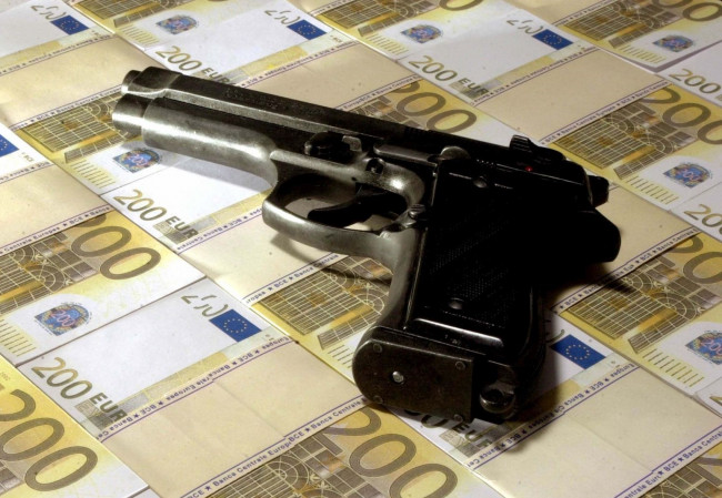La Mafia ha messo gli occhi su vaccini e Recovery fund. E pensa ...