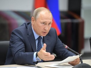 Putin cosa farà? Seguirà la via di Lukashenko?