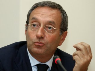 Morto suicida Antonio Catricalà