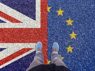 Brexit, status speciale a 4,7 mln di europei. Possono restare sull’isola