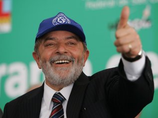 La Corte suprema annulla le condanne di Lula