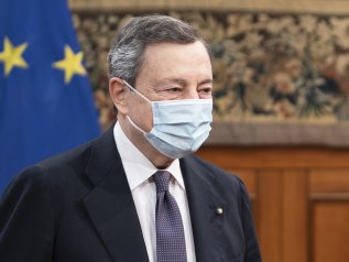 Draghi: “Usciremo dall’emergenza. Stretta necessaria”