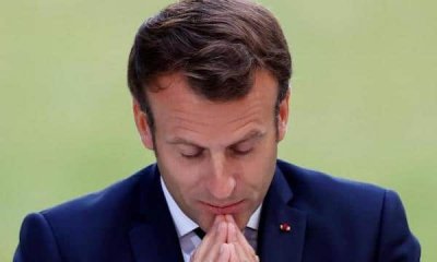 Ospedali pieni e contagi in aumento. Macron sotto accusa