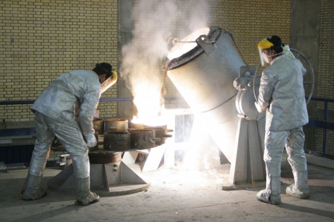 Teheran fa sul serio: cominciato l’arricchimento dell’uranio al 60%