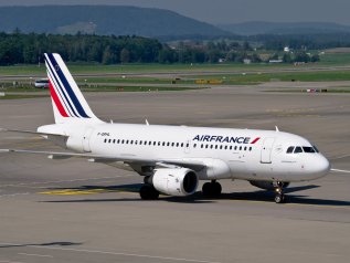Air France sì, Alitalia no. Ecco perché