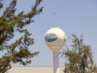 Vaccini Pfizer contraffatti