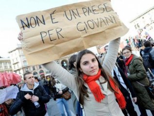 La disoccupazione giovanile in Italia sale al 33%. La media Ocse è 13,3%