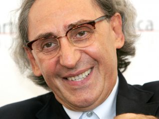 È morto Franco Battiato. L’ironico libero pensatore