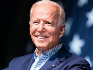 Biden il moderato: “Trovato l’accordo sul piano infrastrutture”