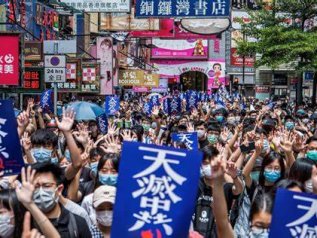 I giovani (e non solo) lasciano Hong Kong