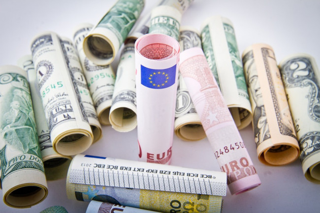 Le banche centrali hanno deciso di sfidare il dollaro Usa?