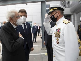 Mattarella: “La Difesa comune europea rafforza anche la Nato”