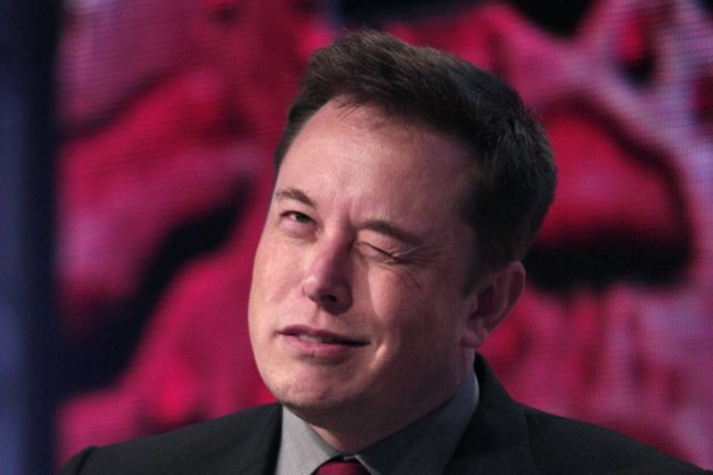 Musk vende 1 mln di azioni per 1 mld di dollari. E ne ricompra 2 mln ...