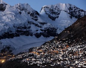 Il centro abitato più alto del mondo supera il Monte Bianco
