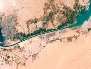 Un 2021 da record per il Canale di Suez