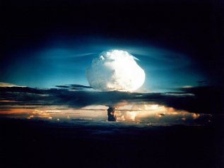 Usa, Cina, Francia, Russia e Regno Unito: “Futuro senza armi nucleari”