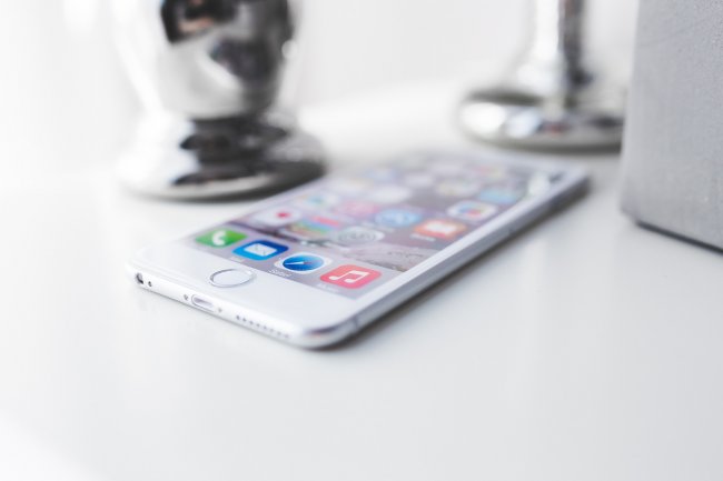 Apple, oltre 3.000 mld di capitalizzazione. Ma conta  ‘appena’ ...