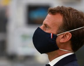 Macron, i no-vax? “Gli romperò le palle sempre di più”
