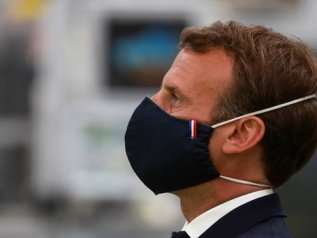 Macron, i no-vax? “Gli romperò le palle sempre di più”