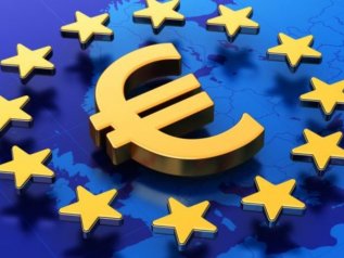 Eurozona, crescita economica del 2021 al +5,2%
