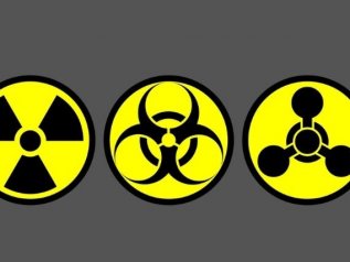 Zelensky: “Temo che la Russia pensi di usare le armi chimiche”