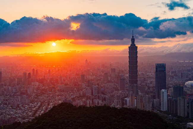 Taiwan si prepara alla guerra con la Cina