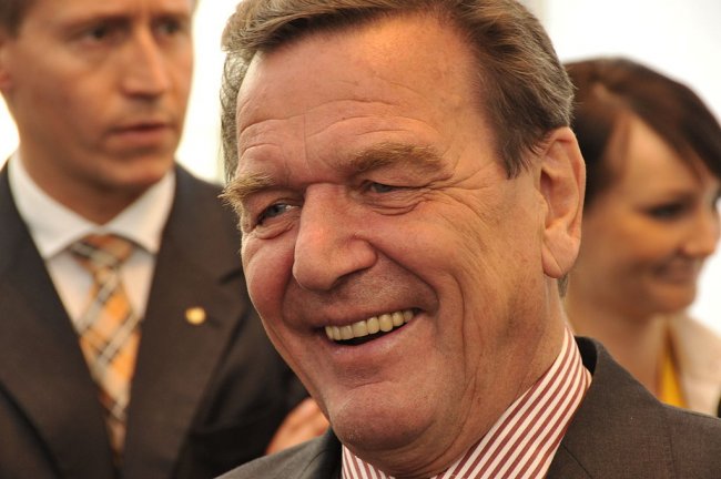Schroeder: “Tutti sono stati d’accordo con Putin negli ultimi 30 anni ...”