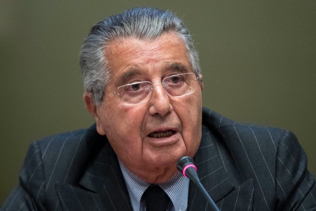 “Con questa guerra ci guadagnano solo gli Usa”