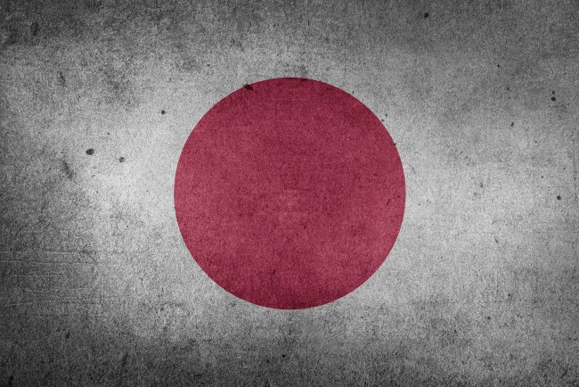 Lo yen è ai minimi in 20 anni sul dollaro e il prezzo del sushi aumenta