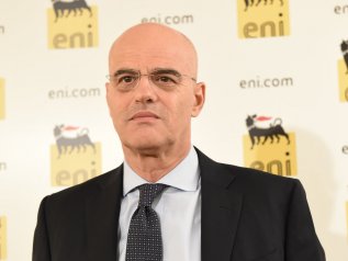 Gas, Eni entra nel più grande progetto al mondo di Gnl