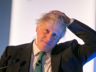 Da ‘macchina acchiappavoti’ a grande perdente. La parabola di Boris Johnson