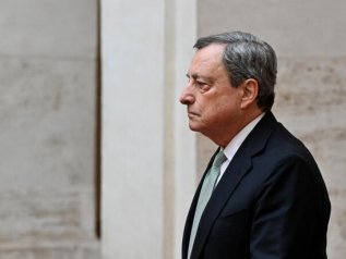 Draghi, resto ma alle mie condizioni