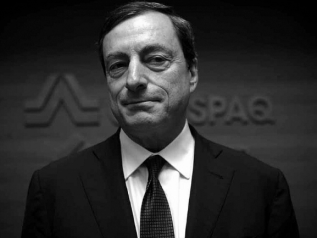 Draghi respinge le critiche e non molla la "lobby segreta" del G30