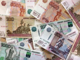 Il rublo è la valuta più performante al mondo nel 2022